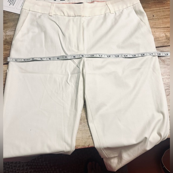 Elizabeth & James,Exquisite Silk Cropped Pants, Mid-Rise, Winter White, Size 2 - Picture 9 of 12